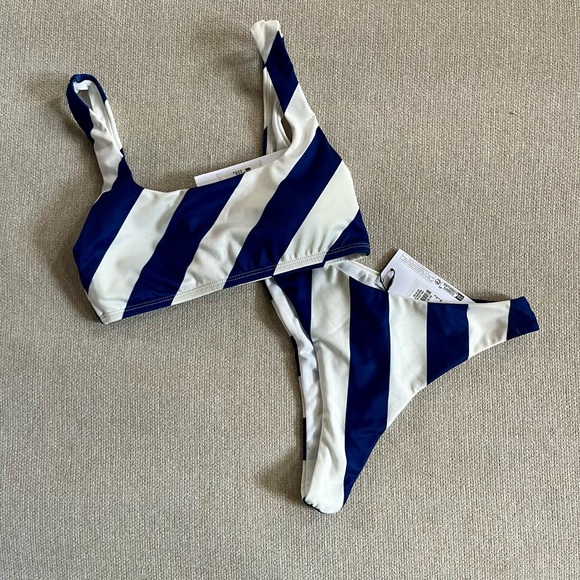 Stripe Bikini - Picture 1 of 9